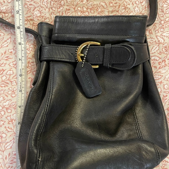 Vintage Coach Soho crossbody Bucket Bag - Picture 8 of 12